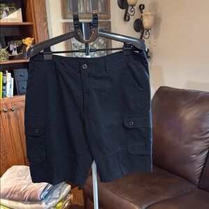 Gaok & Congs Men’s Versatile Black Cargo Shorts for Everyday Comfort